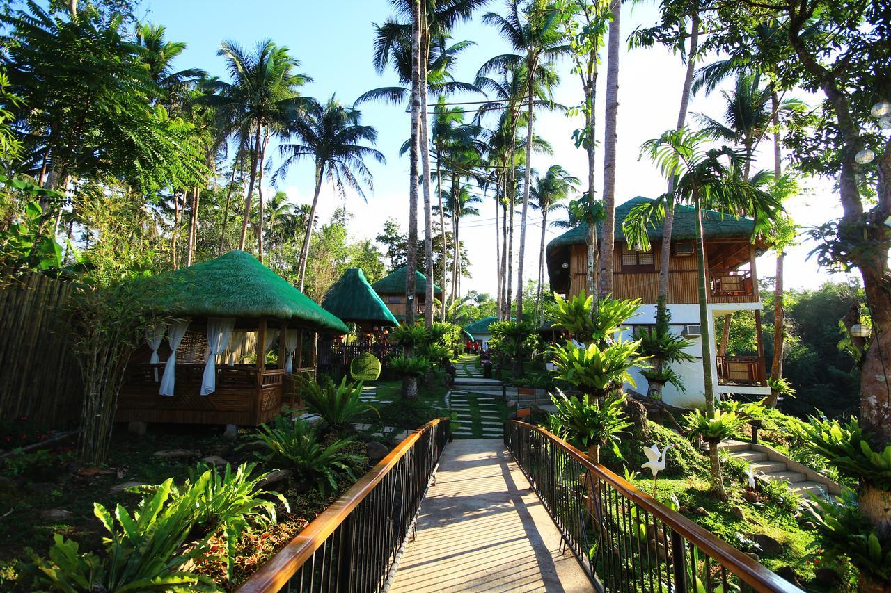 แซมคารา เรสเทอรองต์ แอนด์ การ์เดน รีสอร์ต Hotel Lucban ภายนอก รูปภาพ