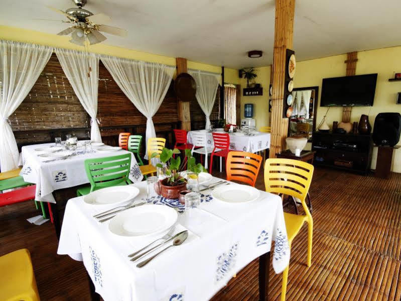 แซมคารา เรสเทอรองต์ แอนด์ การ์เดน รีสอร์ต Hotel Lucban ภายนอก รูปภาพ