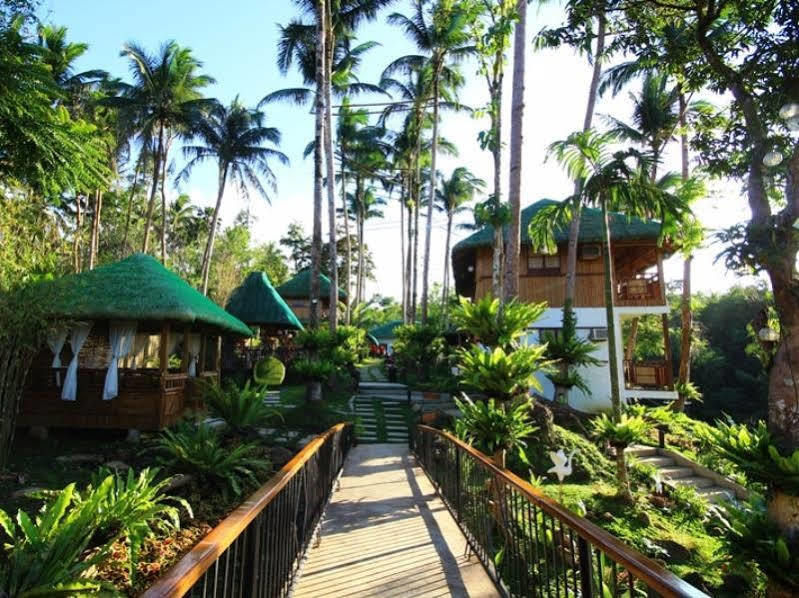 แซมคารา เรสเทอรองต์ แอนด์ การ์เดน รีสอร์ต Hotel Lucban ภายนอก รูปภาพ